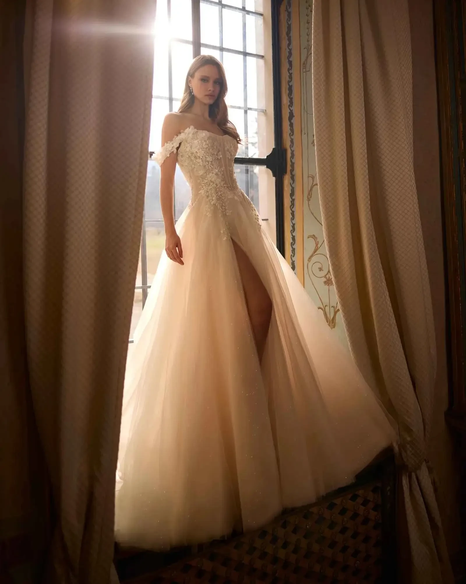 Mini Bridal Expo &amp; “Yes to the Dress”