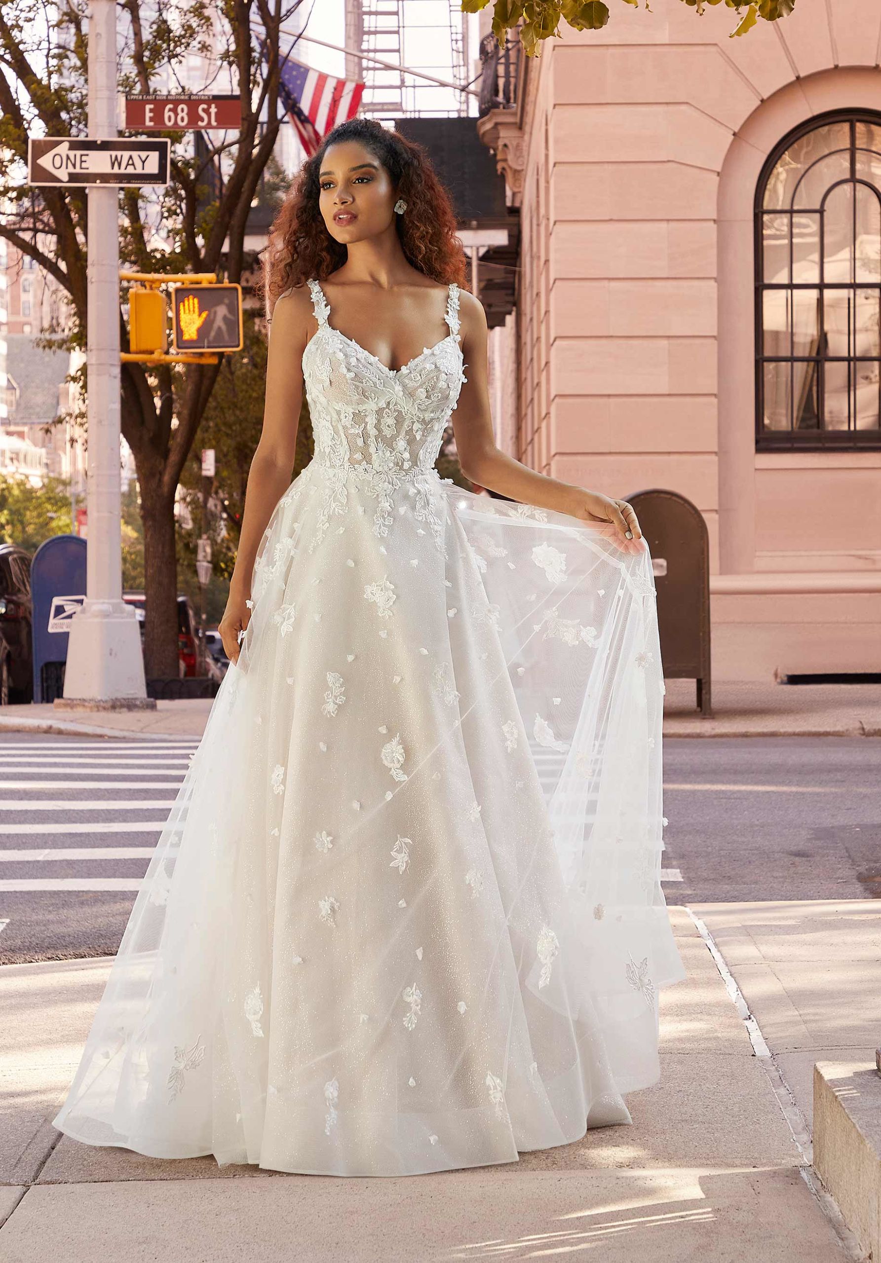 4 Most Beautiful Wedding Gown Designers for Chic Brides